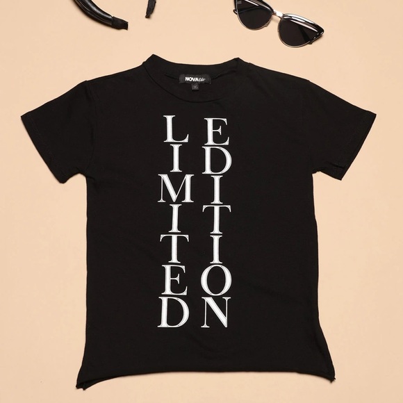 Fashion Nova, girls graphic top, size 6 - Picture 1 of 5